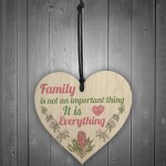 Family It Is Everthing Wood Heart Family Sister Nan Plaque Love 
