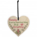 Family It Is Everthing Wood Heart Family Sister Nan Plaque Love 
