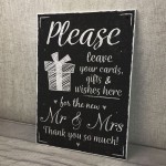 New Mr & Mrs Wedding Present Table Chalkboard Hanging Plaque 