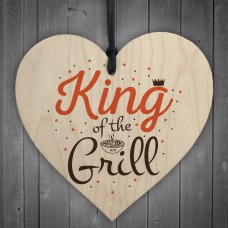 King Of The Grill Cooking Kitchen Garden BBQ Dad Gift Wood Heart