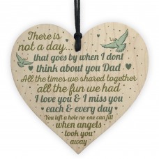 Dad Memorial Grave Plaques Wood Heart Christmas Tree Bauble Gift