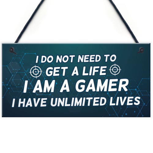 IM A GAMER Sign Funny Gamer Gift Hanging Plaque For Bedroom