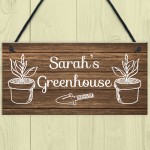 Novelty Greenhouse Sign Rustic Garden Summerhouse Sign Friend 