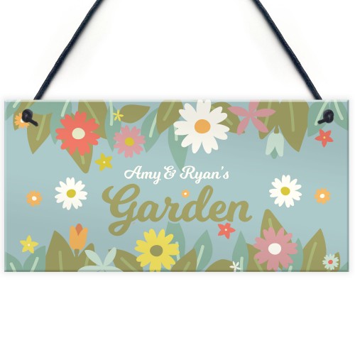 Personalised Hanging Garden Sign Flower Sign Mum Nan Family Gift
