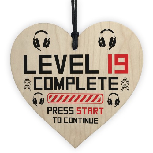 19th Birthday Gamer Gift Wood Heart Novelty 19th Birthday Gifts 