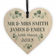 Personalised Mr & Mrs Plaque Wedding Gift For Husband Wife