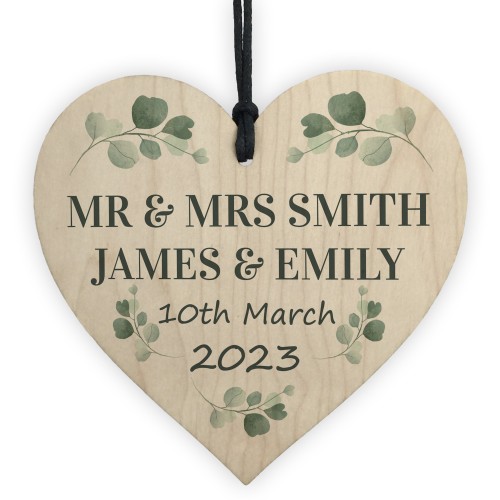 Personalised Mr & Mrs Plaque Wedding Gift For Husband Wife
